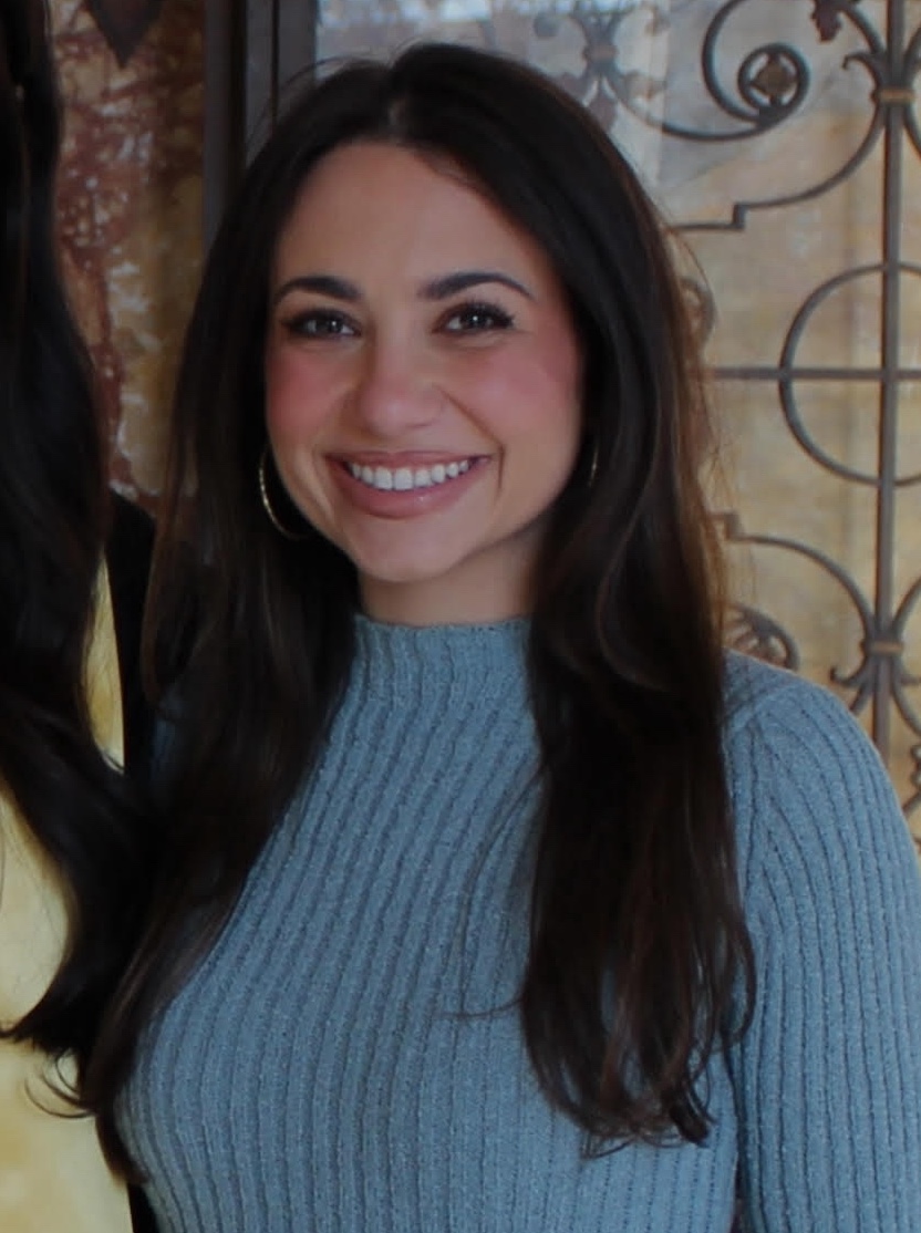 alyssa headshot